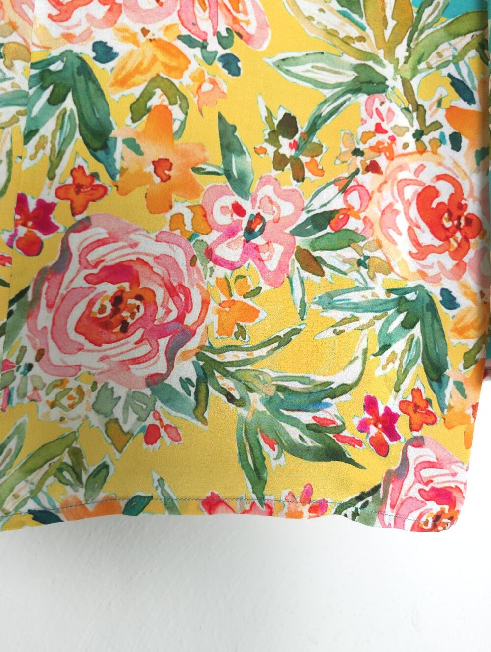 Tolani 100% Silk Blue/Yellow Floral Tassle Long Sleeve Size L - Picture 12 of 12